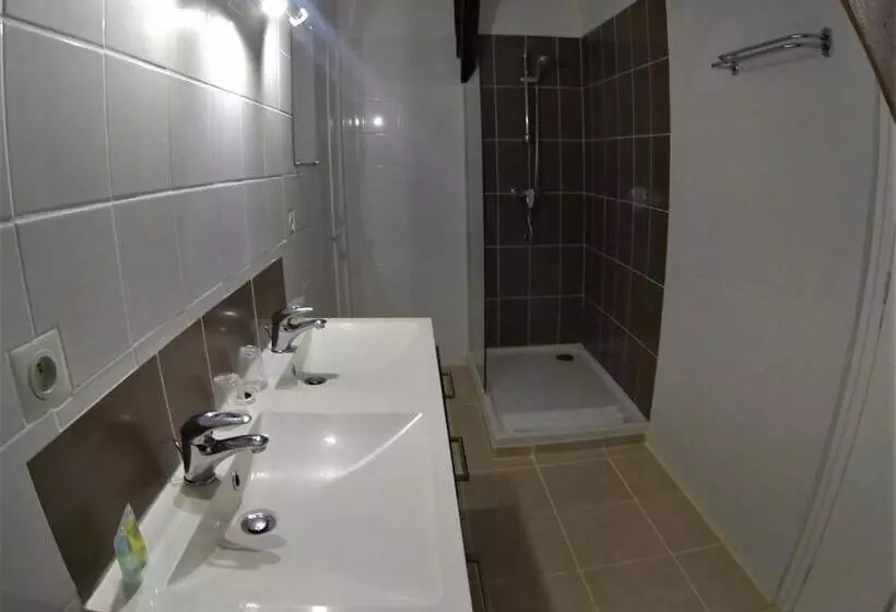 Отель Auberge De La Sagne