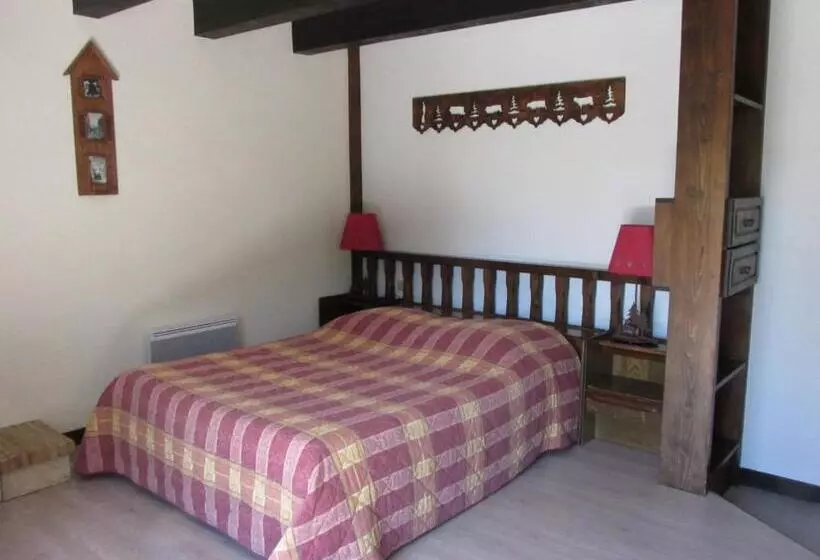 هتل Auberge Des Skieurs