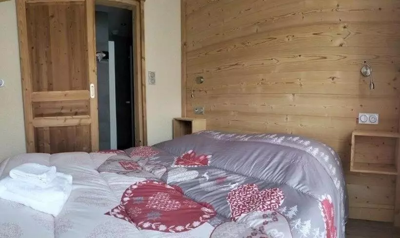 هتل Auberge Des Skieurs