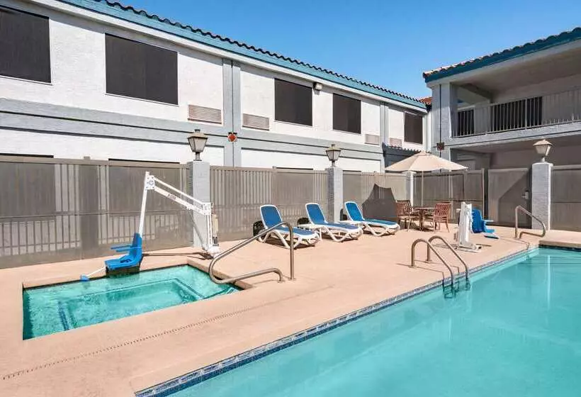 ホテル Baymont By Wyndham Casa Grande