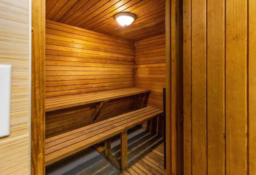 فندق Comfort Inn & Suites