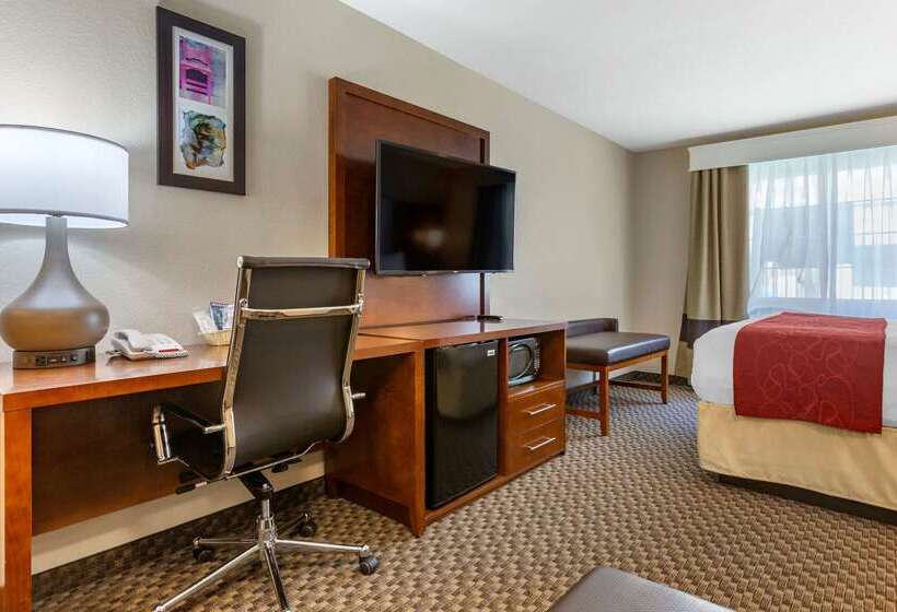 酒店 Comfort Suites Phoenix Airport