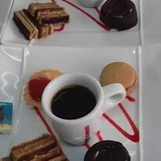 Отель Du Cheval Blanc