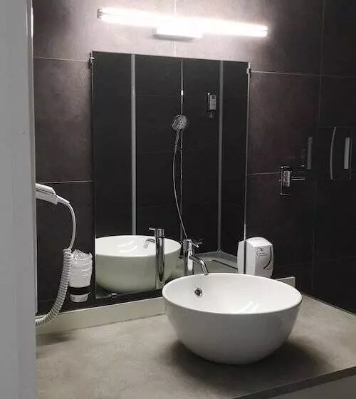 Отель Du Cheval Blanc