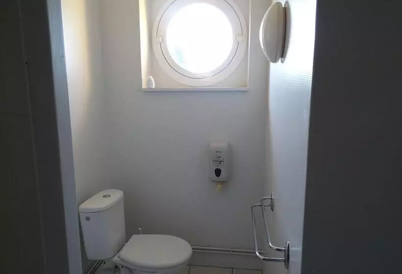 Отель Du Cheval Blanc