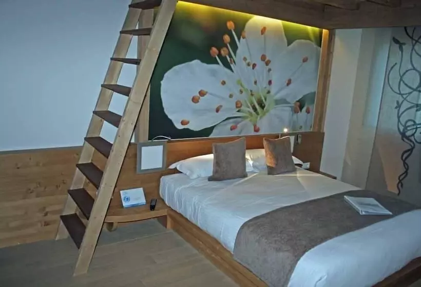 ホテル La Croix De Savoie & Spa