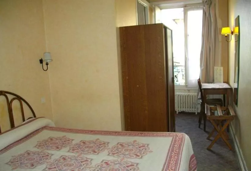 ホテル Le Montauban