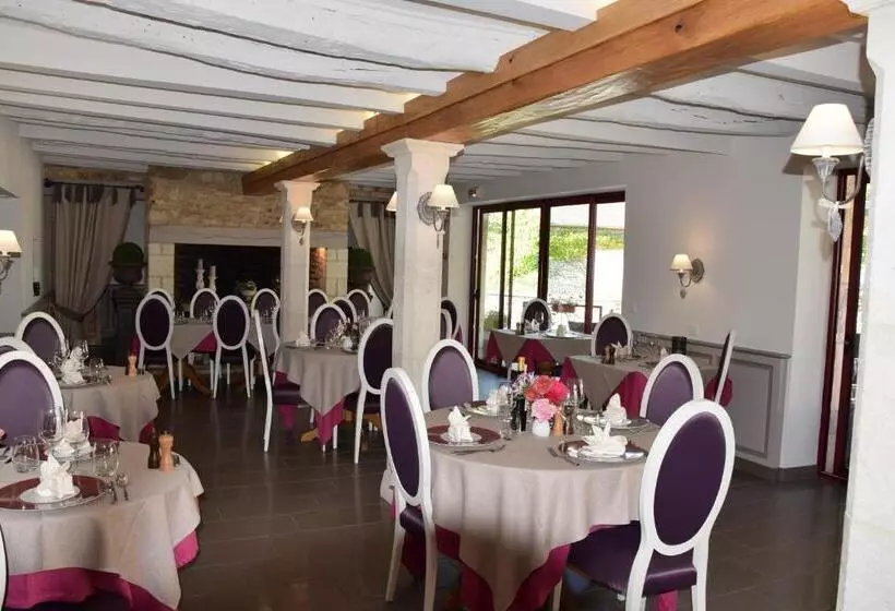 Отель Le Petit Relais