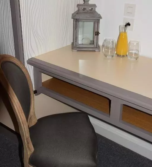 Отель Le Petit Relais