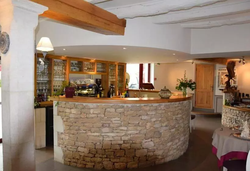 Отель Le Petit Relais