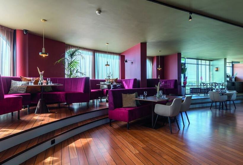 Leonardo Hotel Ijmuiden Seaport Beach