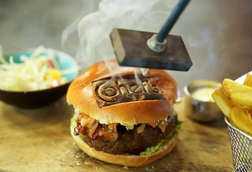 Leonardo Hotel Ijmuiden Seaport Beach