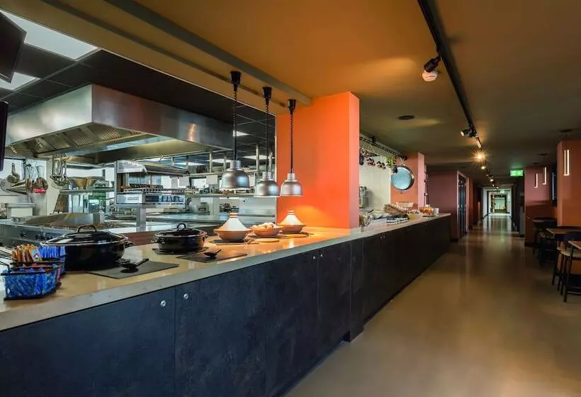 Leonardo Hotel Ijmuiden Seaport Beach