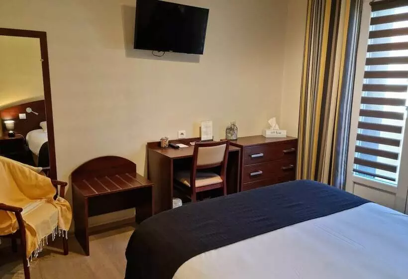 فندق Les Terrasses De Corton