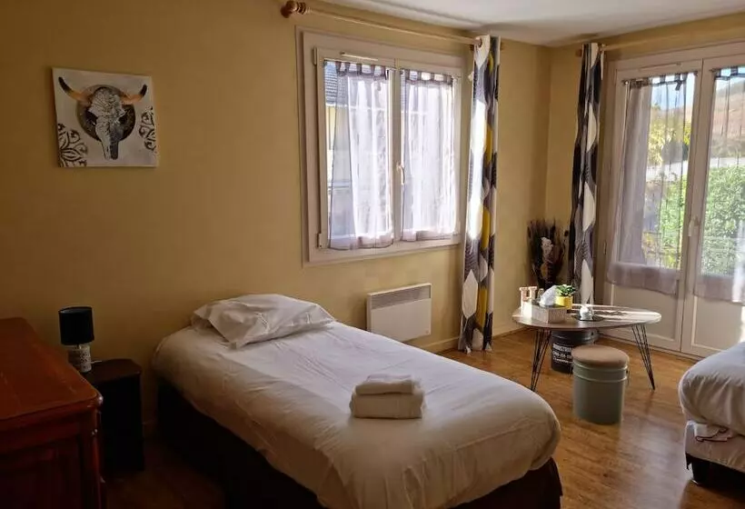 فندق Les Terrasses De Corton