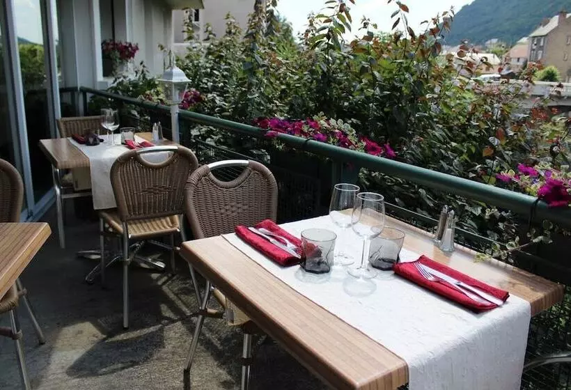 酒店 Logis Central Hôtel Restaurant & Spa