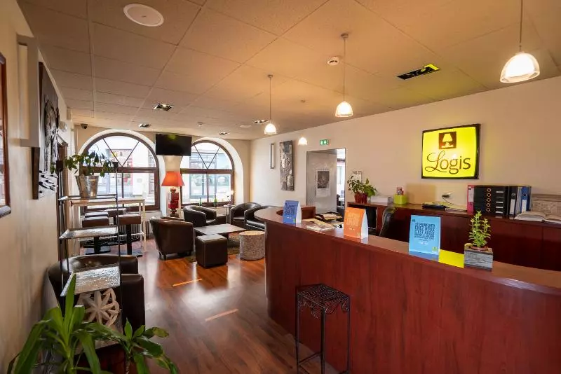 酒店 Logis Central Hôtel Restaurant & Spa