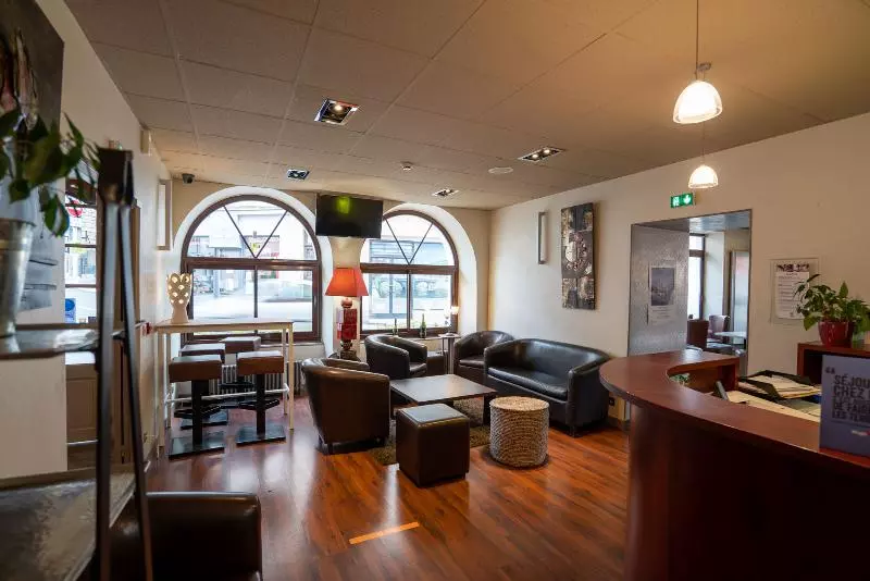 酒店 Logis Central Hôtel Restaurant & Spa