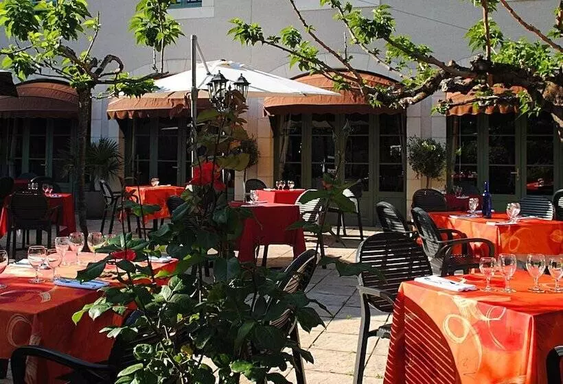 בית מלון כפרי Logis Hostellerie Du Perigord Vert