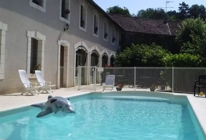 בית מלון כפרי Logis Hostellerie Du Perigord Vert