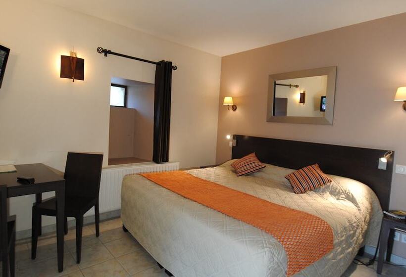 هتل Logis Hostellerie Du Perigord Vert