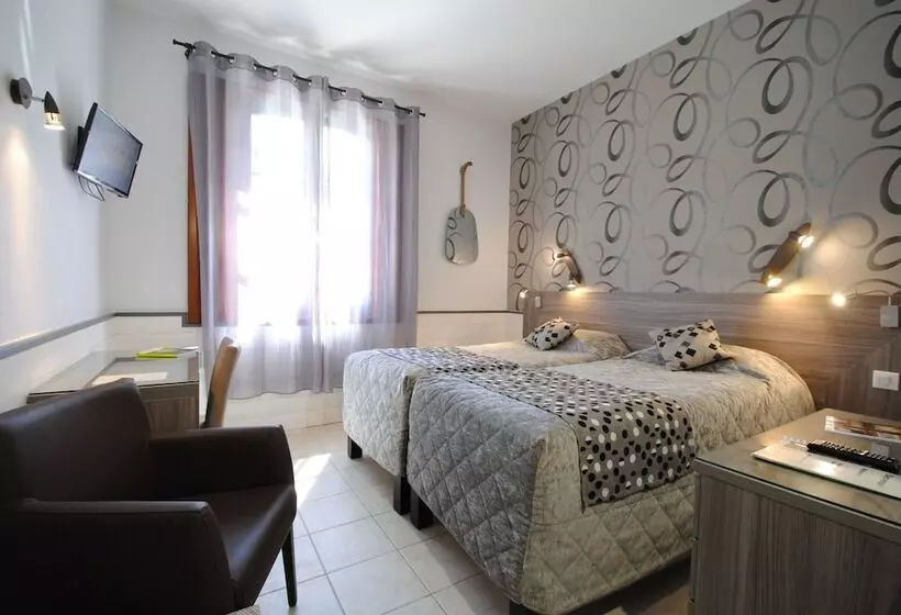 בית מלון כפרי Logis Hostellerie Du Perigord Vert