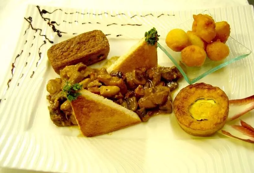 Szálloda Logis Hôtel Bellevue