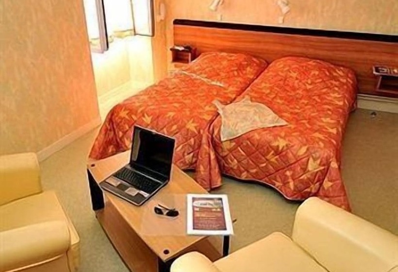 هتل Logis Hôtel Bellevue