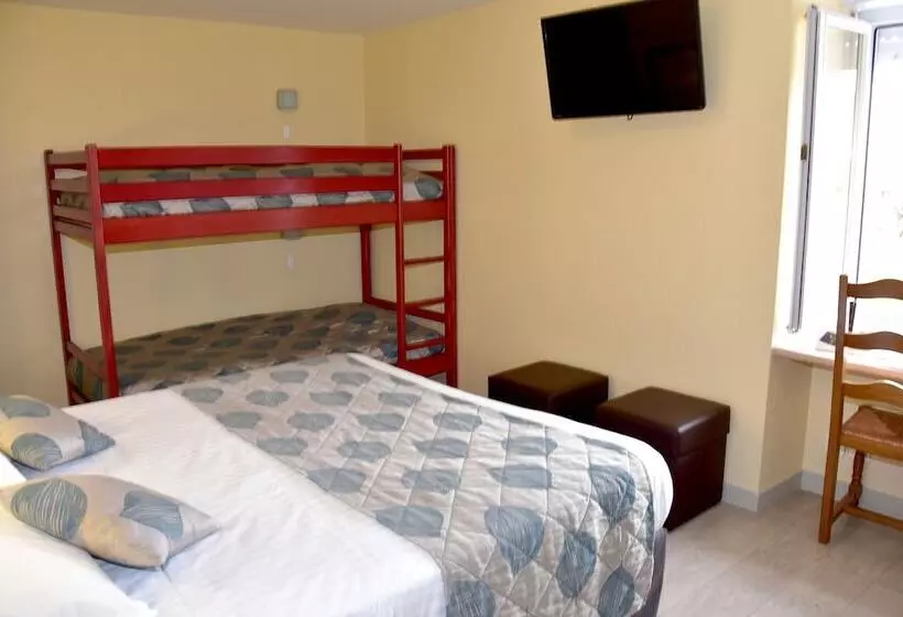 Szálloda Logis Hôtel Bellevue