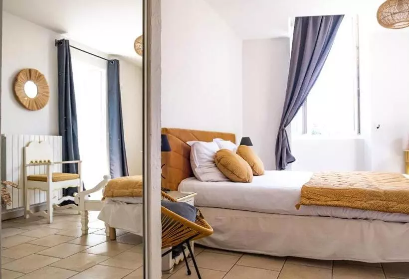 Отель Logis Hôtel Et Restaurant La Bastide Cabezac