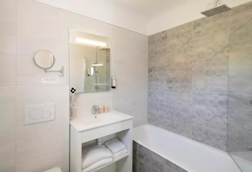 فندق Logis Hôtel St Sylvestre