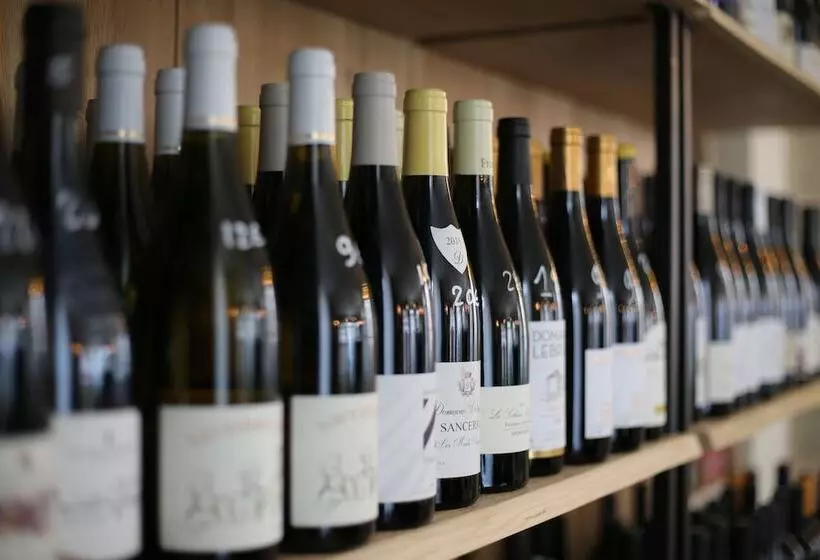 בית מלון כפרי Logis Hôtel Le Cheval Noir