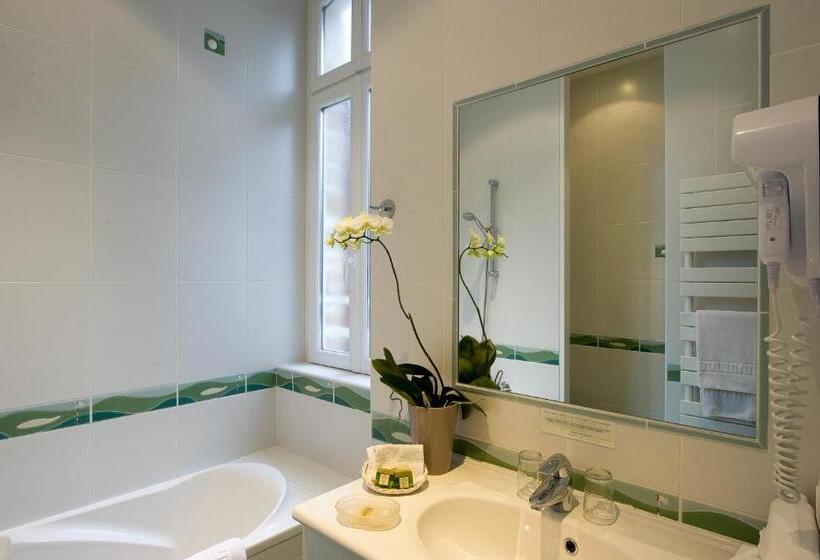 هتل Lutetia & Spa