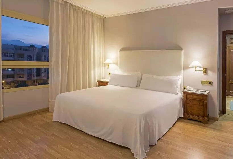 Отель Melilla Puerto, Affiliated by Meliá