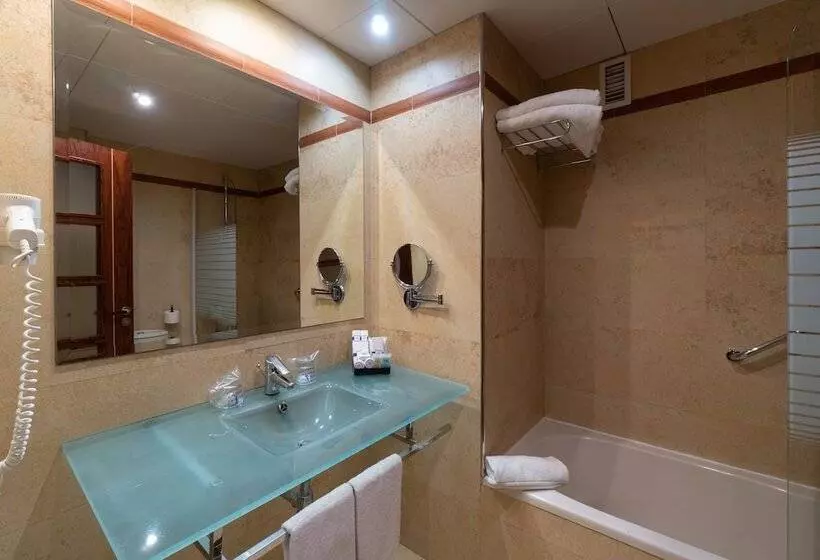 Отель Ms Maestranza Málaga