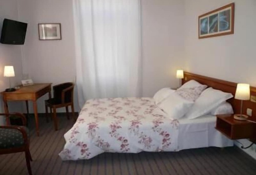 Brit Hotel Confort Bagnoles Normandie