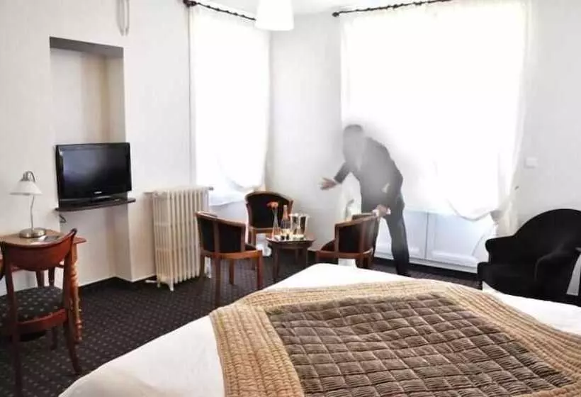 Brit Hotel Confort Bagnoles Normandie