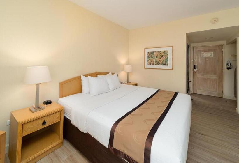 Quality Hotel Real Aeropuerto San Salvador