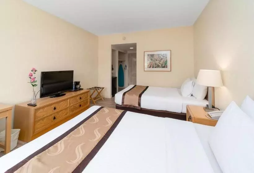 Quality Hotel Real Aeropuerto San Salvador