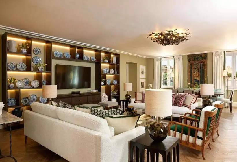 Rocco Forte Hotel De Russie