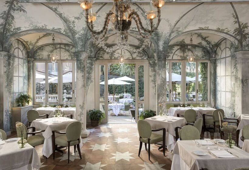 Rocco Forte Hotel De Russie