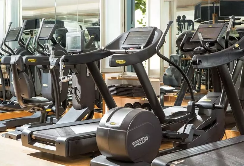 Rocco Forte Hotel De Russie