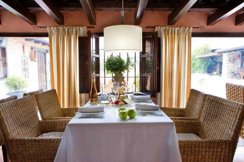 فندق ريفى Posada Santa Ana