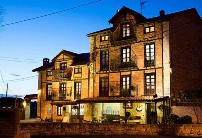 فندق ريفى Posada Santa Ana