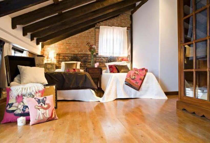 فندق ريفى Posada Santa Ana