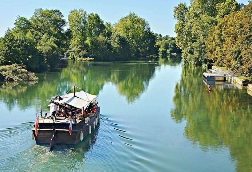 בית מלון כפרי Logis Hôtel Restaurant L Essille