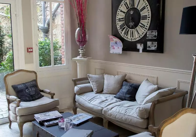 Logis Hotel Restaurant Le Cheval Blanc