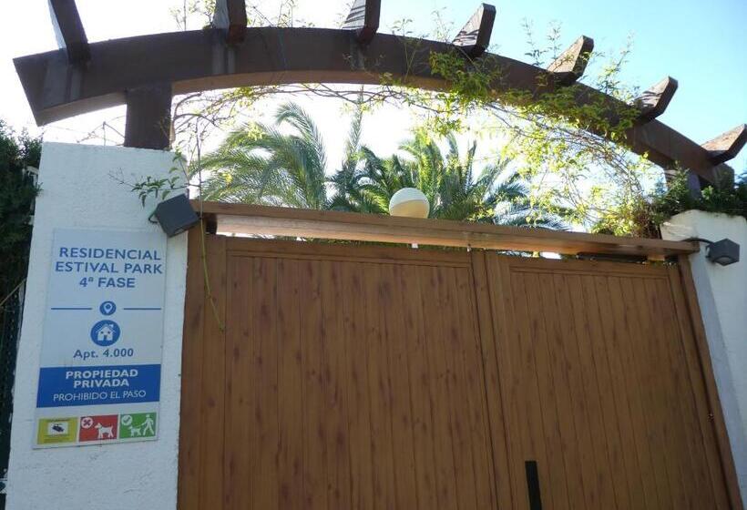 Apartamentos Estival 3000