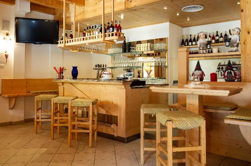 Maaseutuhotelli Chalet Giasenei