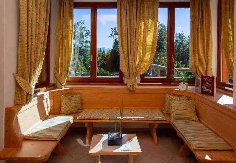 Maaseutuhotelli Chalet Giasenei